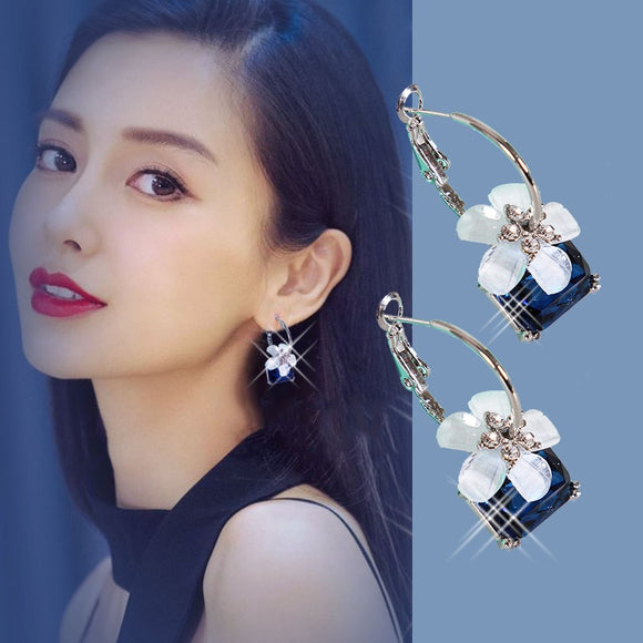 Korean Earrings Exaggerated Atmosphere Trend Temperament Fashion Ear Jewelry Crystal Cherry Earrings Earrings For Women